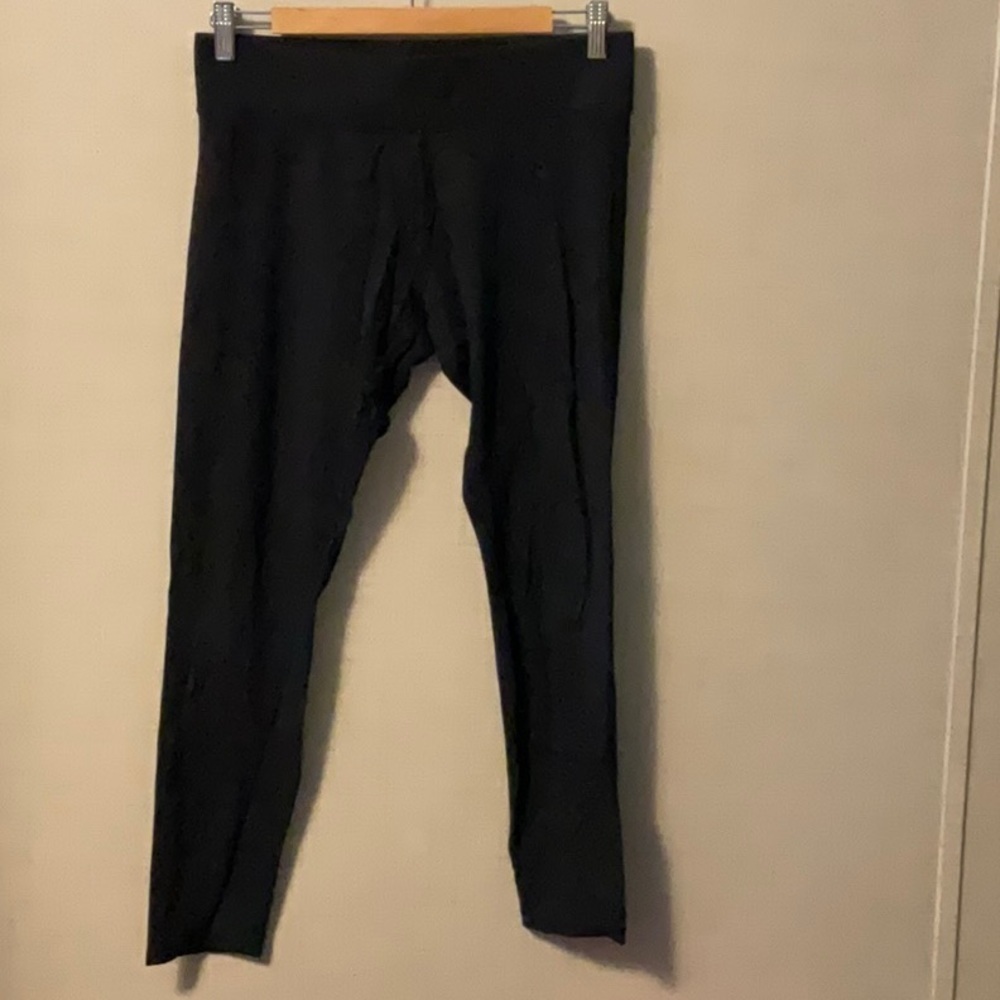HUE Black Track Pants with Tapered Fit